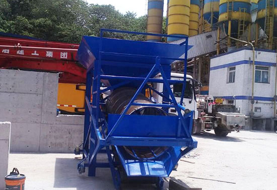 2016年中冶建工集團重慶商混站可移動滾筒篩沙機2